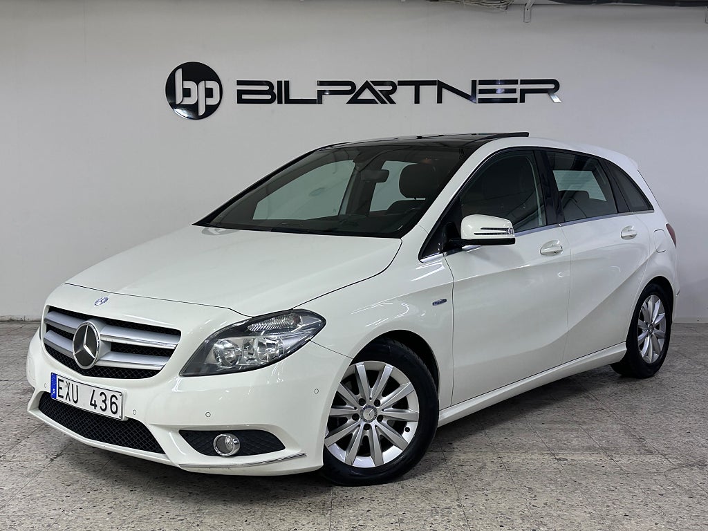 Mercedes-Benz B 180 CDI BlueEFFICIENCY  | NYSERVAD | panorama 