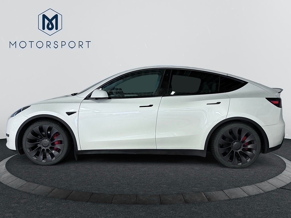 Tesla Model Y Performance 534 hk Adaptiv Farth 21" Panorama Helskinn bild 3