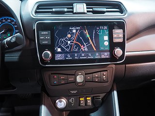 Halvkombi Nissan Leaf 17 av 22