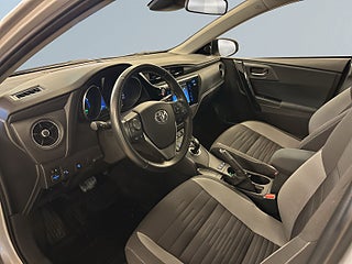 Toyota Auris Hybrid e-CVT Active Kamera Kamkedja Mvärm S/V-hjul – bild 7