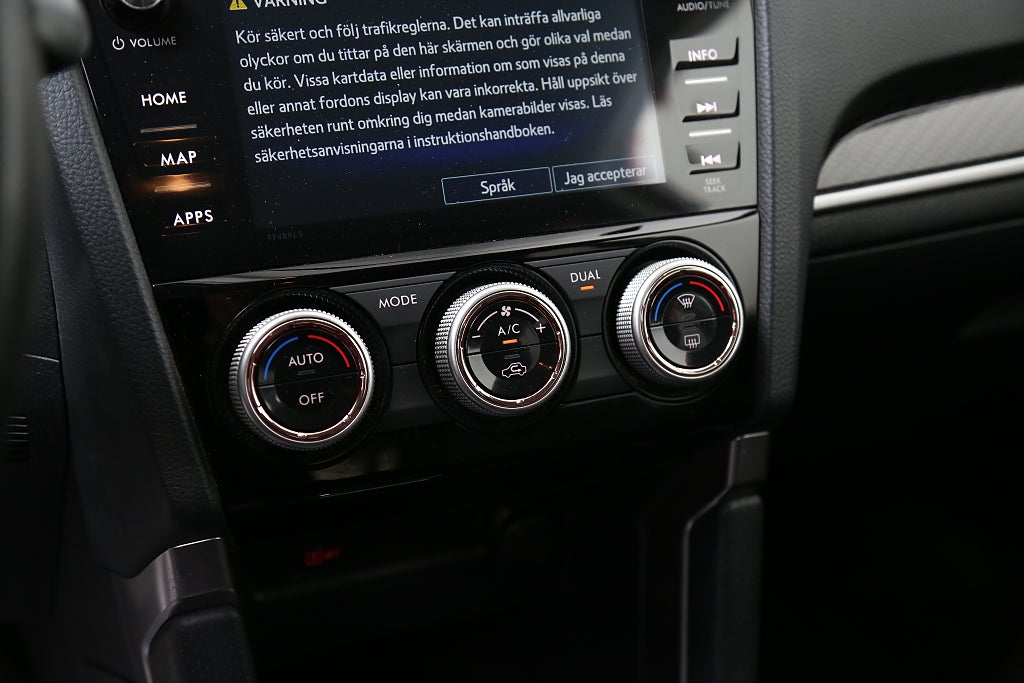 Subaru Forester 2,0i 150hk XE AWD Aut Skinn Extraljus Dragkrok 2019