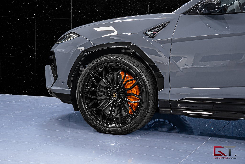 Lamborghini Urus SE PD26 MOMS Carbon B&O-3D Style-FULL 23" Pano Massage