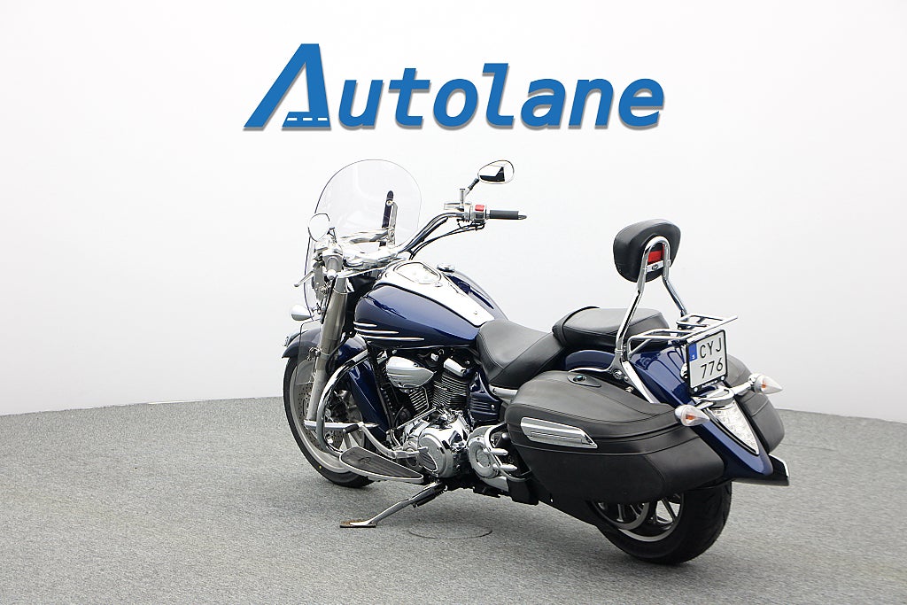 Yamaha XV1900A Midnight Star *Nya Däck Nyservad Sidoväskor