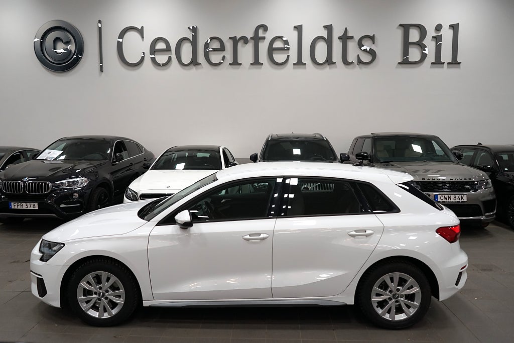 Audi A3 Sportback 35 TFSI Comfort P-Sensorer CarPlay Full Servad