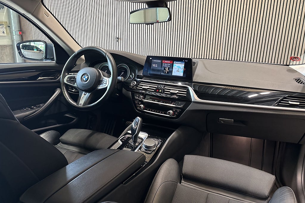 BMW 520d Sedan Steptronic Sport line