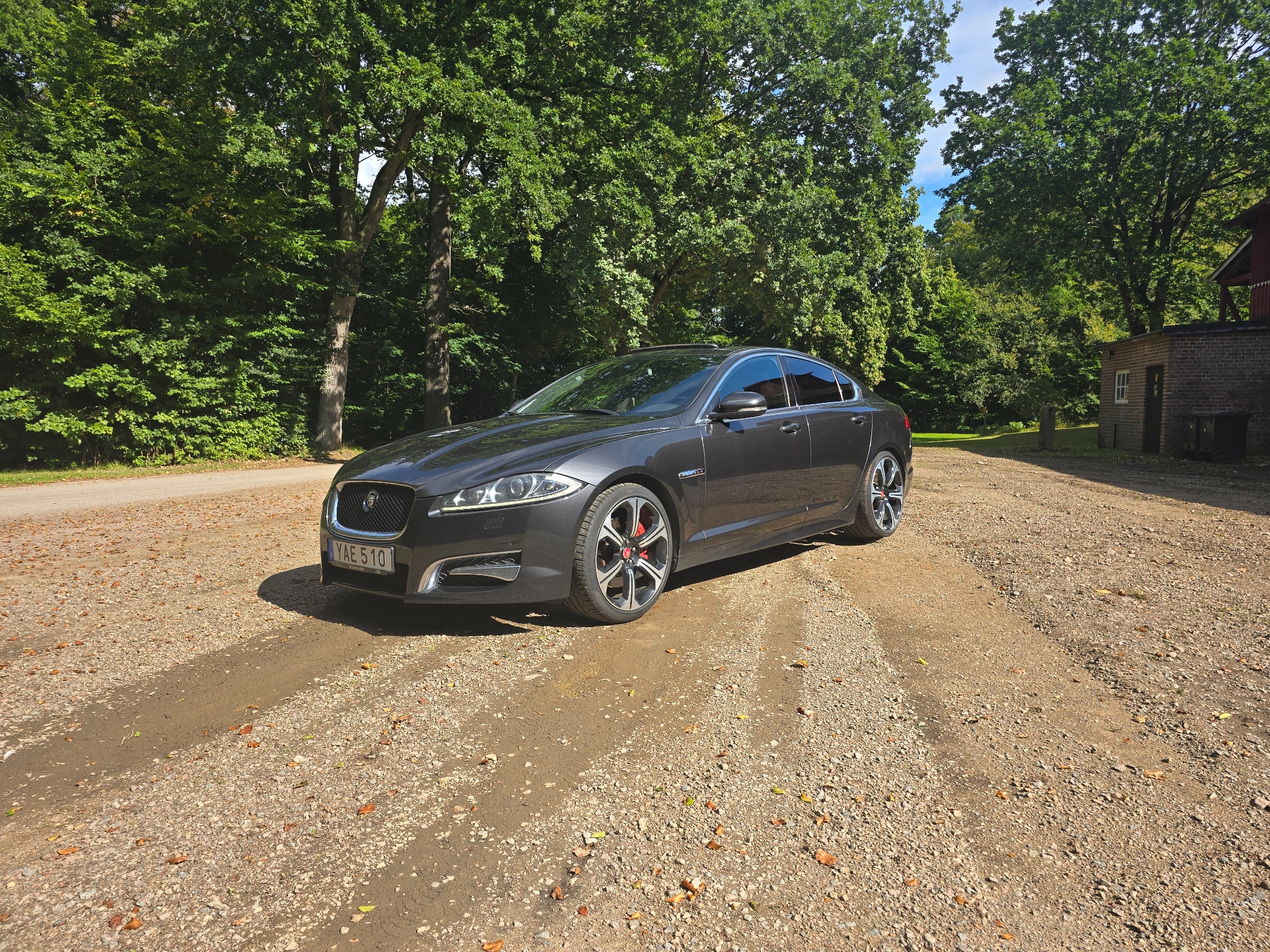 Jaguar XF