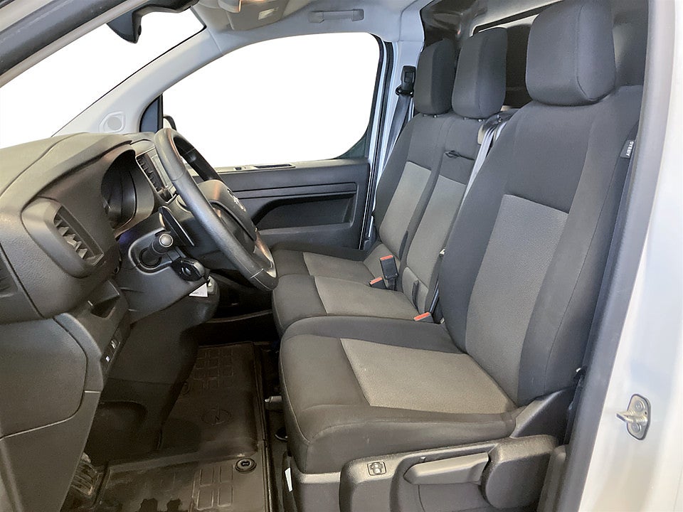 Bild på Opel Vivaro Business 2.0 BHDi 145hk Aut L3 B-KAMERA DRAG