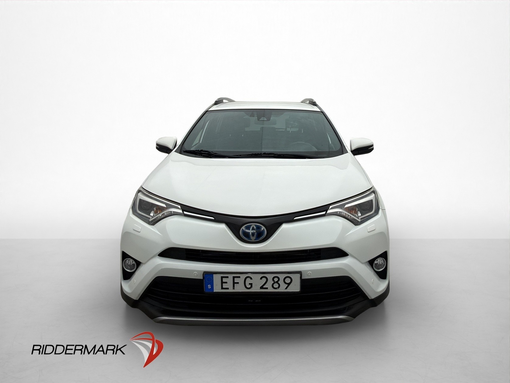 Toyota RAV4 2017, photo 2/75