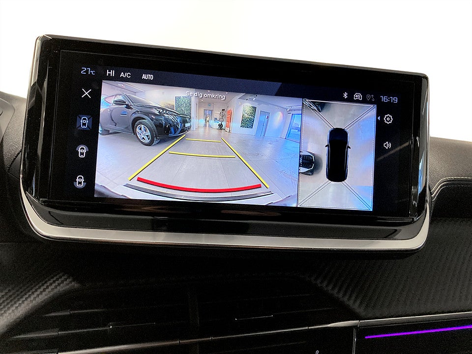 Bild på Peugeot 2008 GT 1.2 PT 130hk Aut B-KAMERA CARPLAY NAV