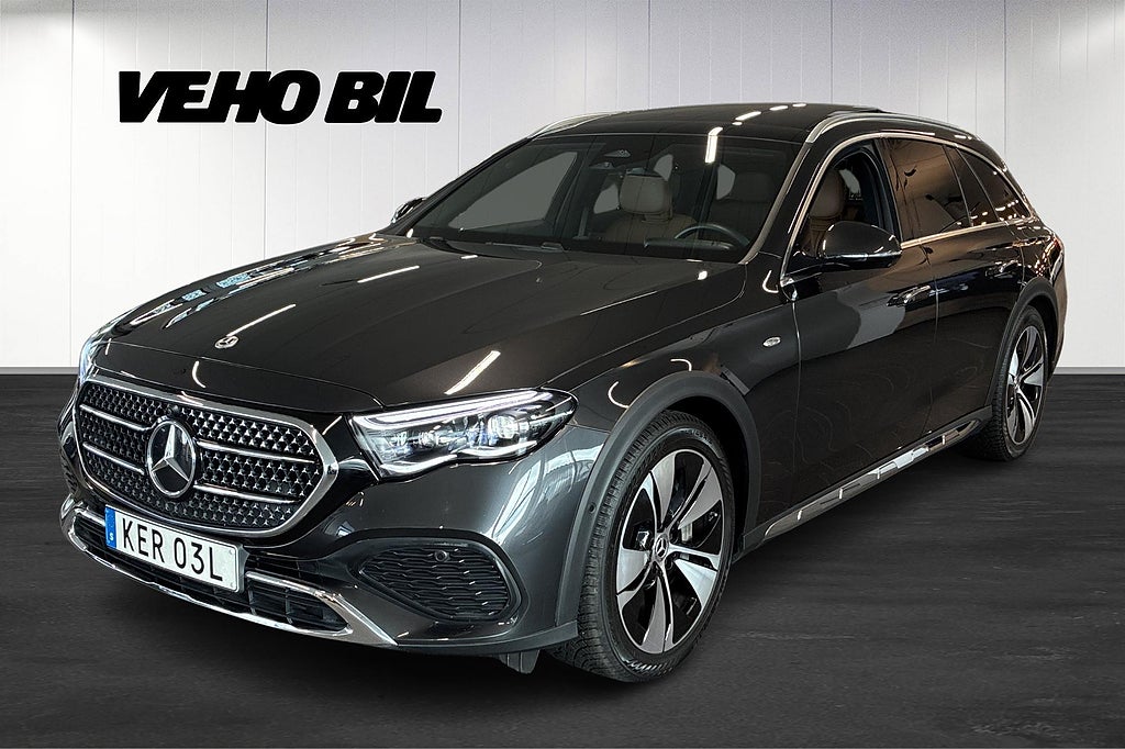 Mercedes-Benz E 300 de 4MATIC All-Terrain Burmester Pano Superscreen 