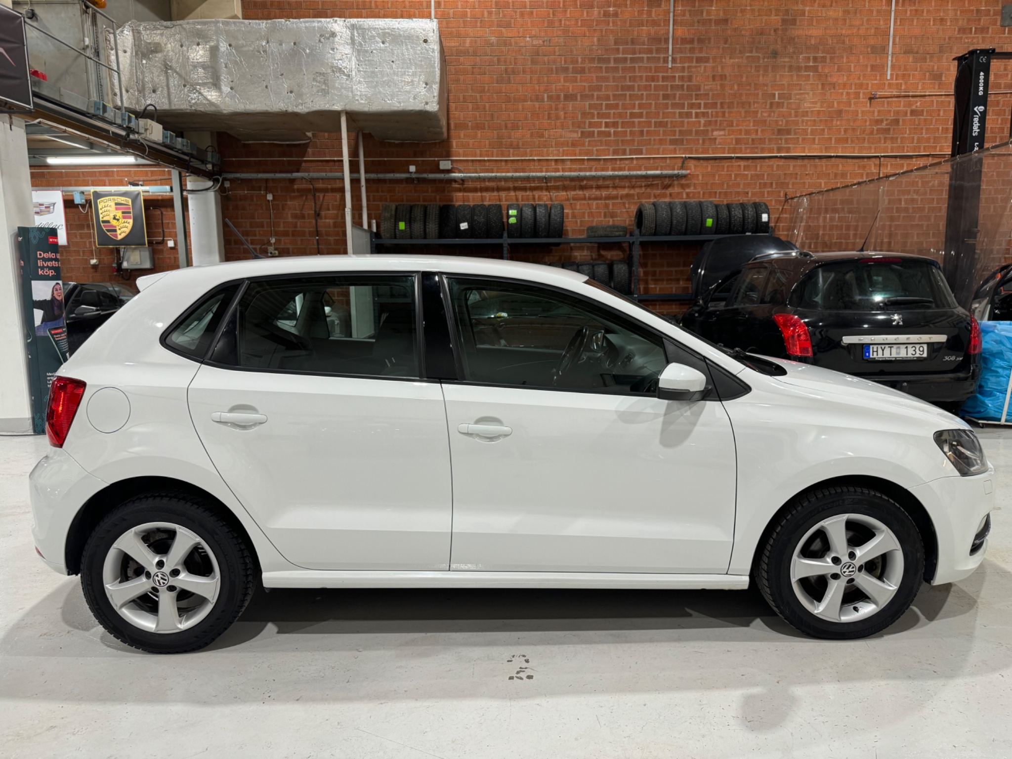 Volkswagen Polo 2015, bild 3/50