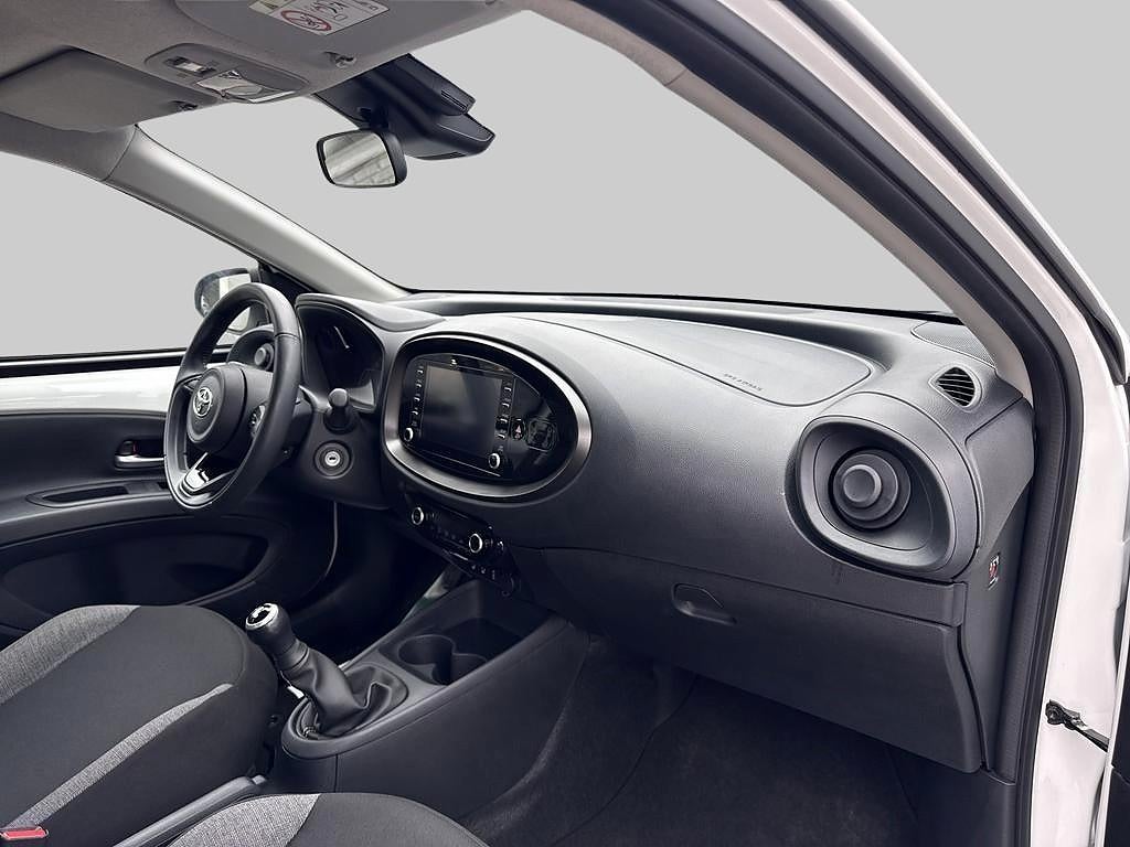 Toyota Aygo 2023 - miniatyr 7