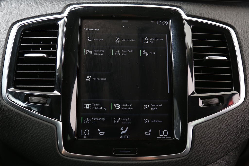 Volvo XC90 B5 Bensin 250hk Momentum AWD Aut Drag Leasbar 2022