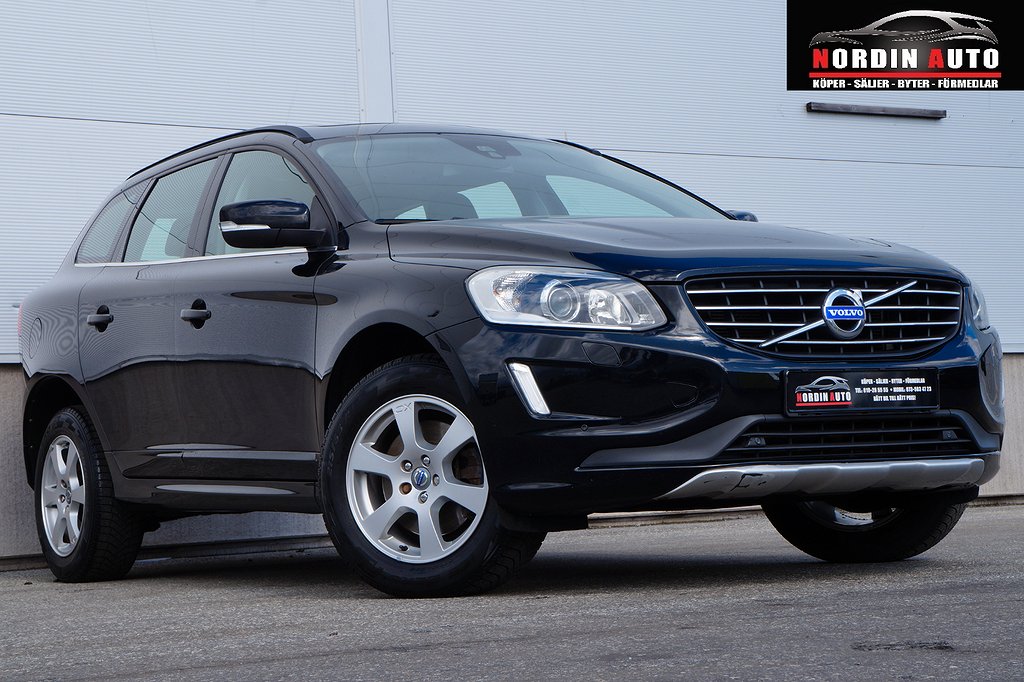 Volvo XC60 | D4 Geartronic Momentum |Pano | Navi |RESERVERAD