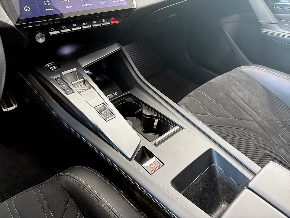 Bild på Peugeot 308 sw SW GT 1.2 PT 130hk Aut 360 B-KAMERA CARPLAY