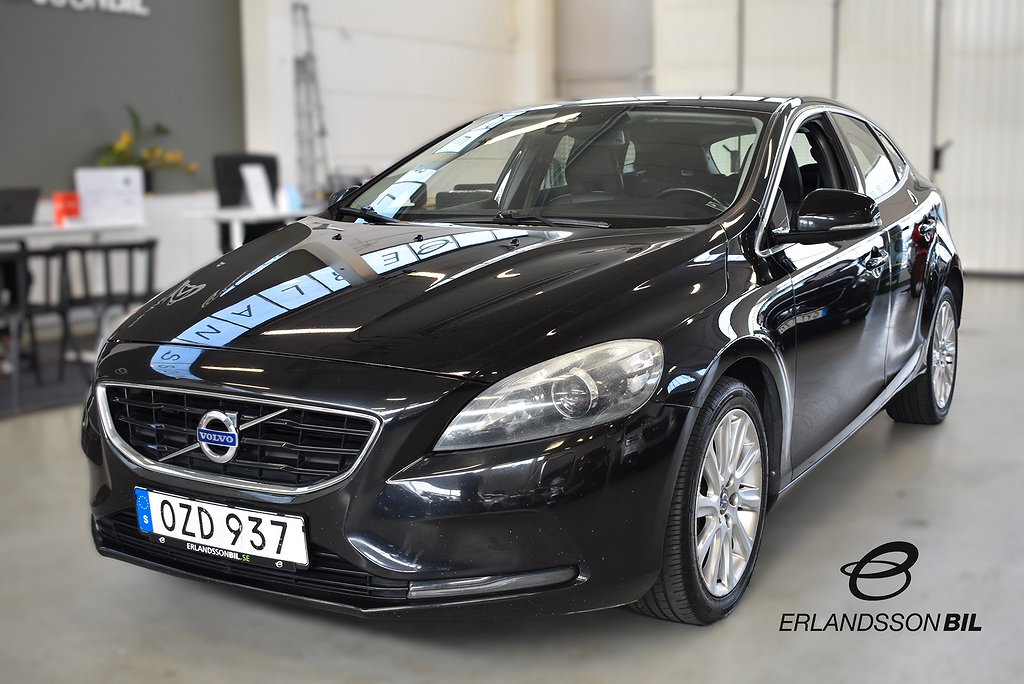 Volvo V40 D2 Summum Euro 5 NYSERVAD KAMREM BYTT B-KAM P-SEN