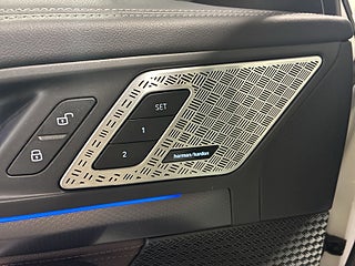 BMW X1 xDrive30e M Sport Edition Drag Widescreen H/K MOMS S&V – bild 19