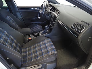 Halvkombi Volkswagen Golf 10 av 22