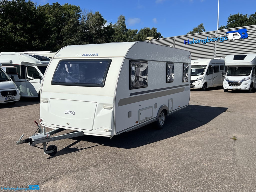 Adria ALTEA 472 LU * Långbäddar * Påsmarkis *