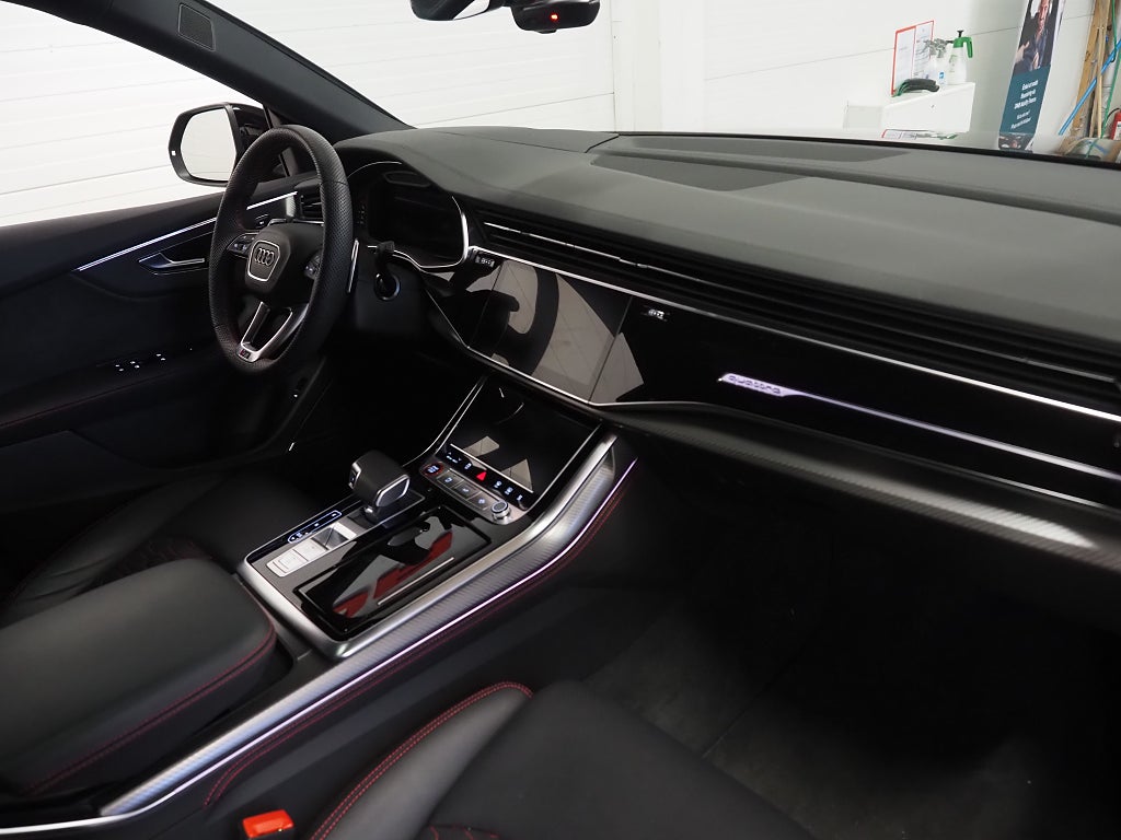 Audi RSQ8 600hk Massage B&O Sportavgas 23" Drag Nybilsgaranti 2025