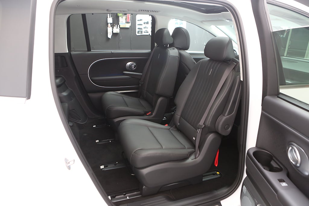 Hyundai IONIQ 9 9 Performance Calligraphy AWD i lager* Ränta 2,99% 2026