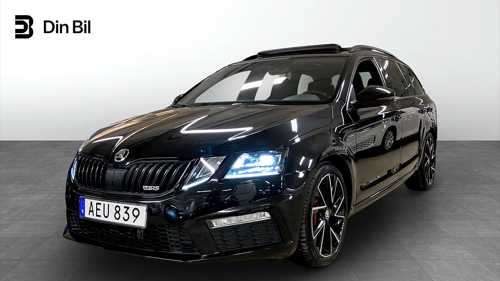Skoda Octavia RS TSI245 DSG Premiumpkt/Canton/P-Värmare/Drag