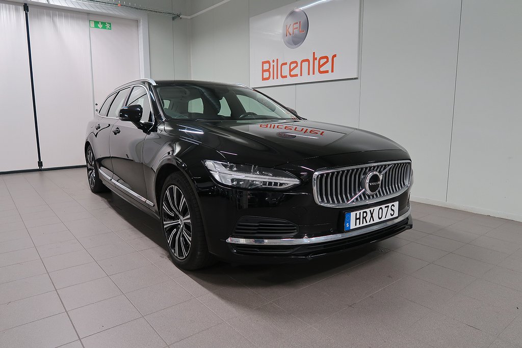 Volvo V90 Recharge T6 AWD Drag-VOC-Kam-Pano-SoV *NYSERVAD*