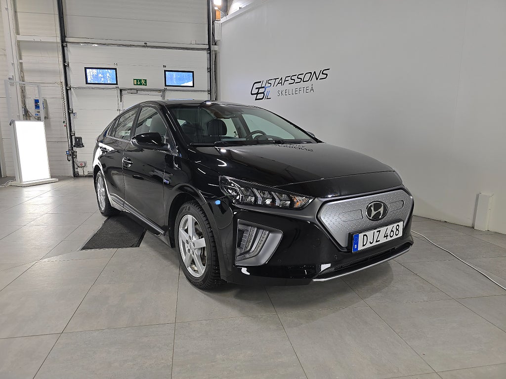 Hyundai IONIQ Premium Electric 38.3 kWh | Vinterhjul ingår