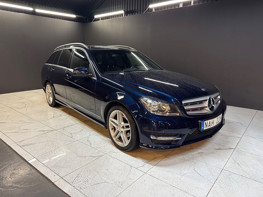 Mercedes-Benz C 200 TCDI BlueEFFICIENCY 7G-Tronic  AMG Line Avantgarde