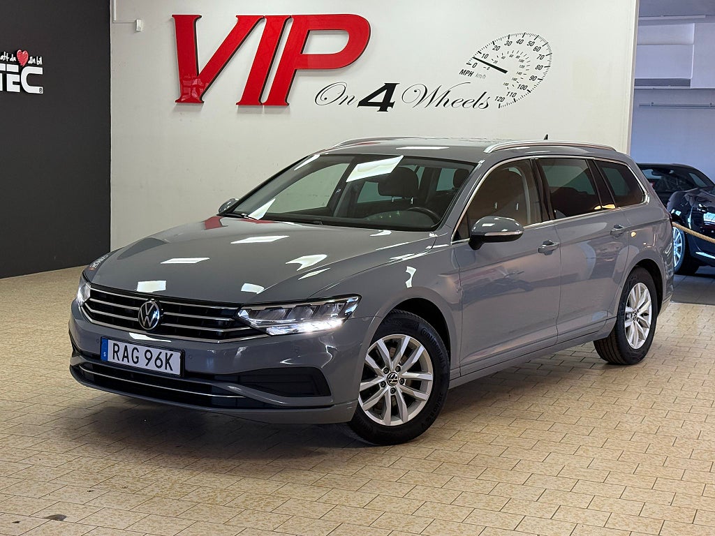 Volkswagen Passat 2.0 TDI DPF Edition Drag Navi Apple-Carplay Värmare 