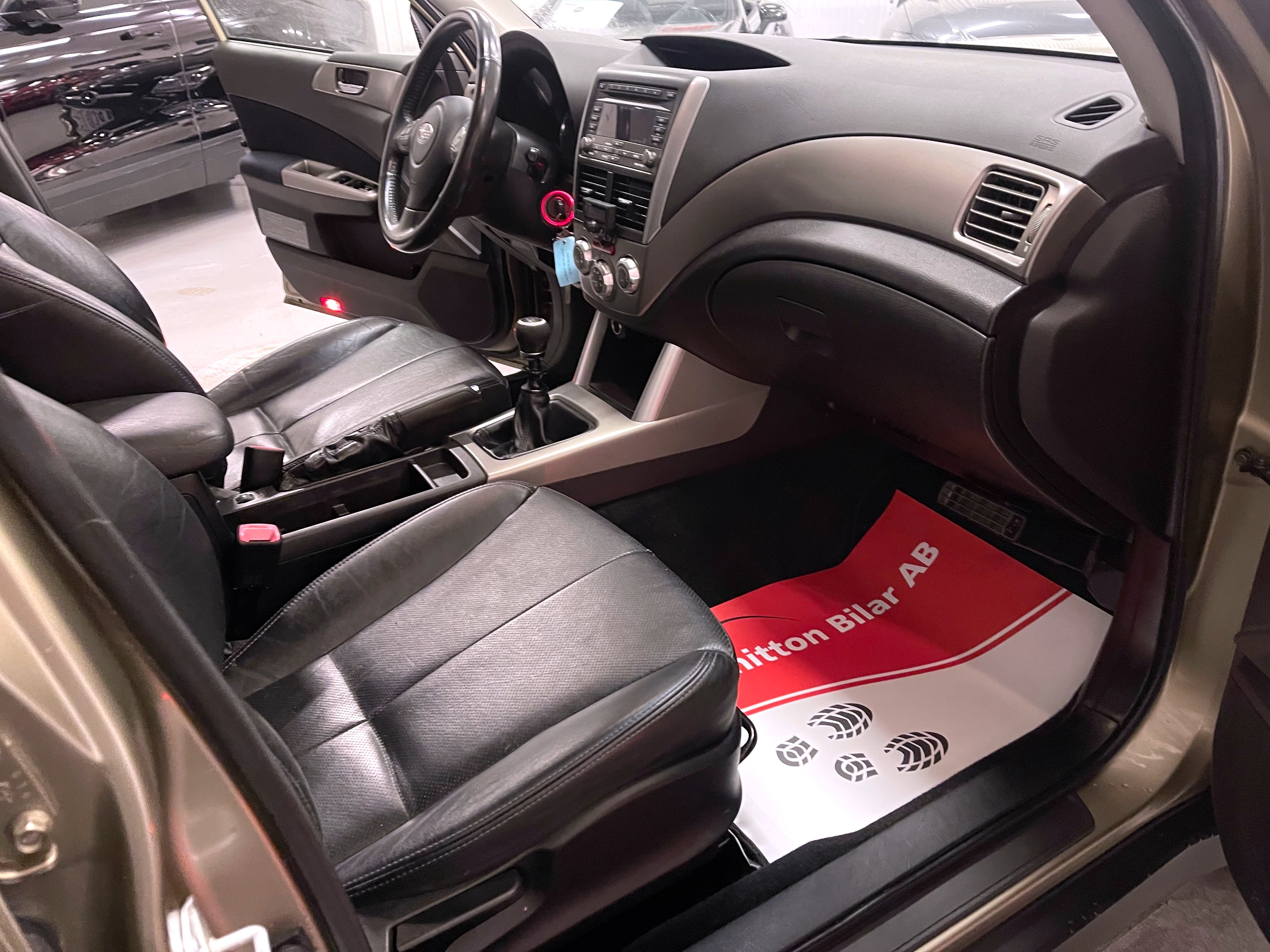 Subaru Forester 2.0 4WD 147hk 2009, bild 5/38