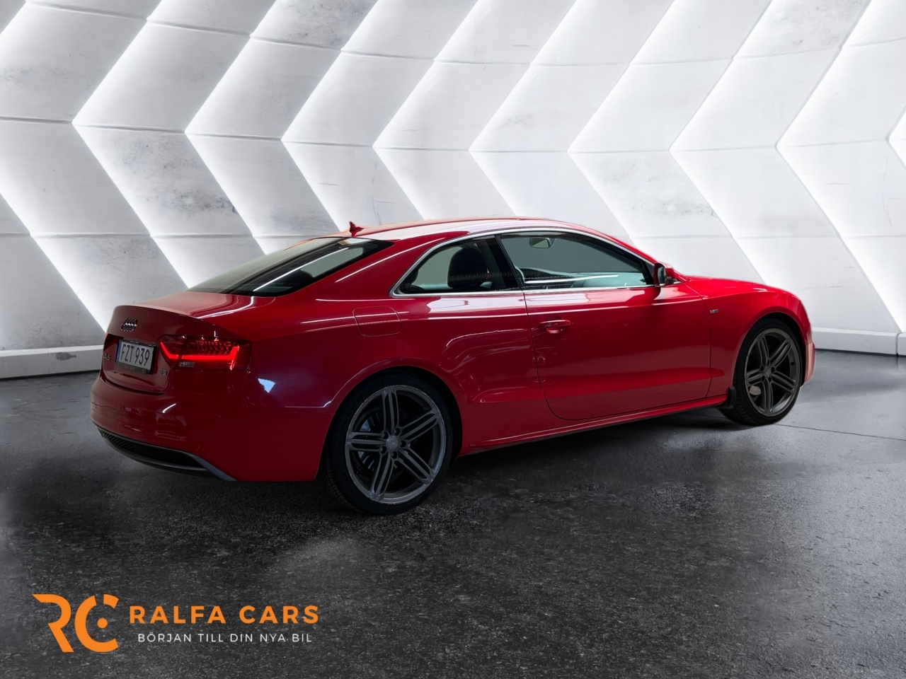 Audi A5 Coupé 1.8 TFSI S-line 2015, kuva 7/44