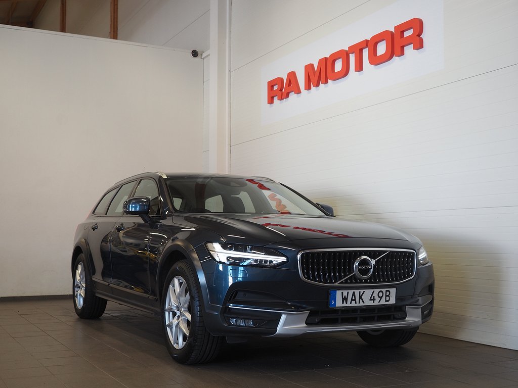 Volvo V90 Cross Country D4 AWD 190hk Momentum Advanced SE II 2020