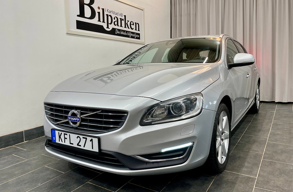 Volvo V60 D4 AWD Geartronic Summum Euro6 190hk VOC/ VÄRMARE