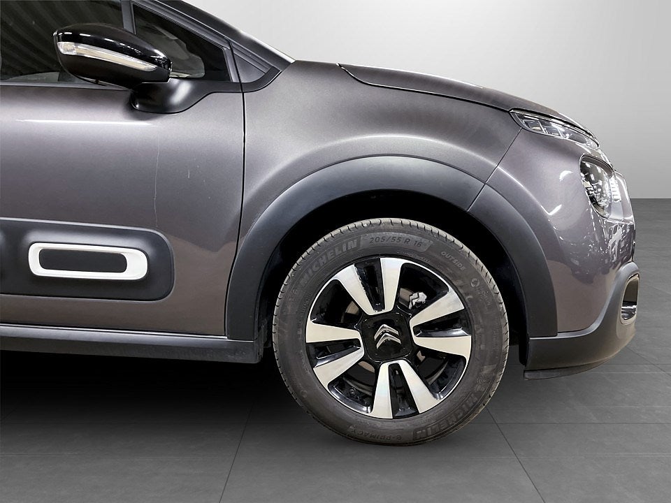 Bild på Citroën C3 Shine 1.2 PT 110hk Aut - CAPLAY, KEYLESS