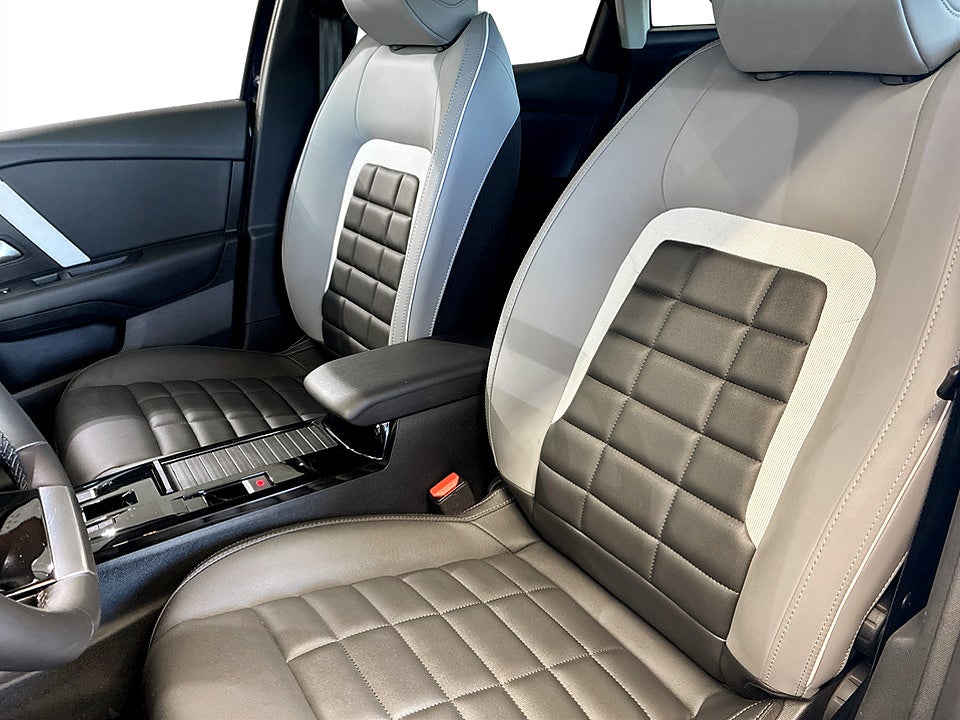 Bild på Citroen C4 Max Hybrid 145hk Aut B-KAMERA CARPLAY