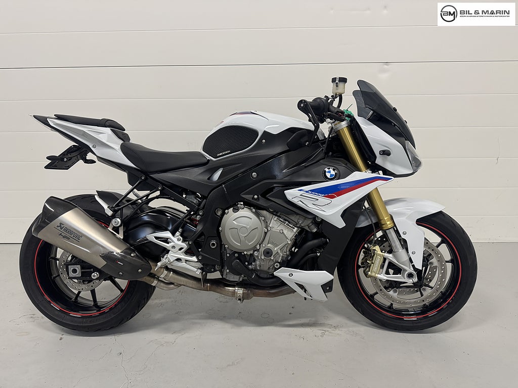 BMW S1000R *uttagen 2020* Akrapovic