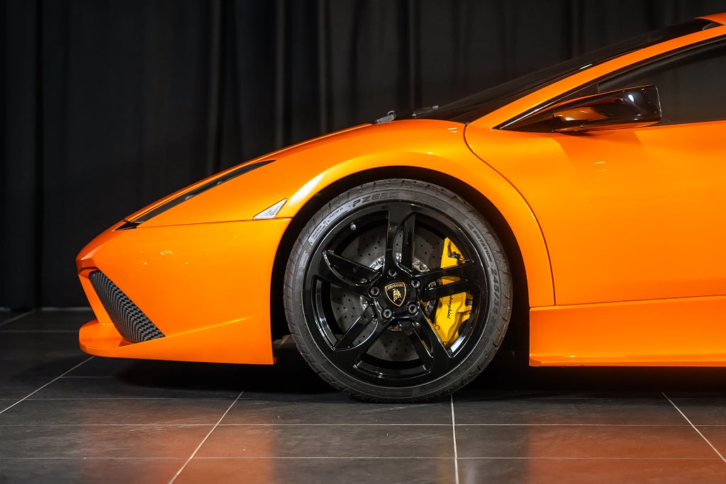 Gallery image 7 of 17