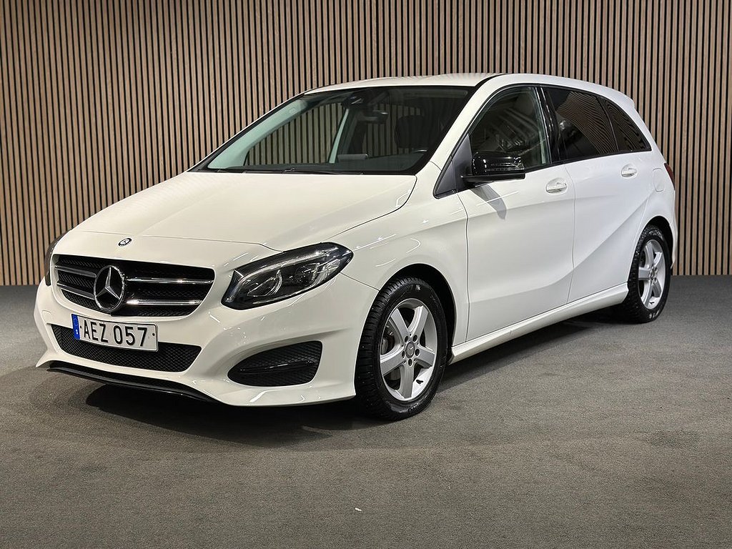 Mercedes-Benz B 180 CDI | Dragkrok I Nyservad I Årskatt 1103kr 0,39L/M I Nybes I