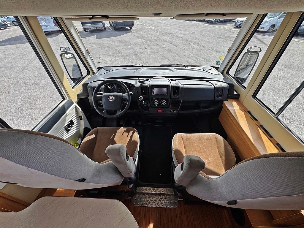 Dethleffs Globebus I 008 - 3500kg, Taksäng