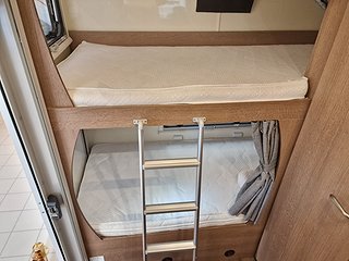 Husbil-halvintegrerad Mc Louis MC2 22 13 av 23