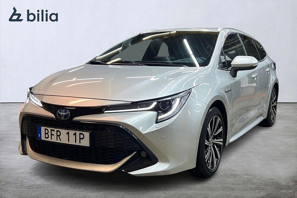 Toyota Corolla Touring Sports Hybrid 1,8 Style Teknikpaket Approved Used 2031