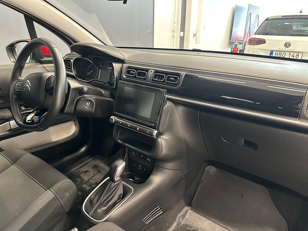 Citroën C3 1.2 PureTech 110 EAT Euro 6/P-sensorer/Carplay/Android