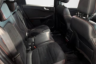 SUV Ford Kuga 18 av 25