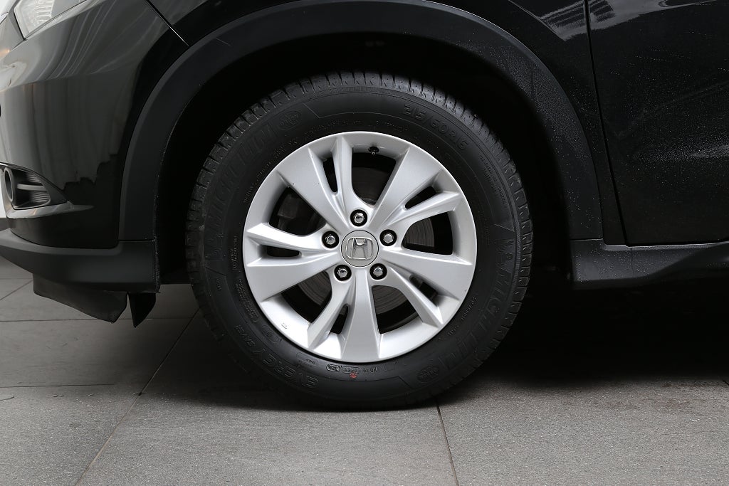 Honda HR-V 1,5 i-VTEC 131hk Elegance P-sensorer Drag Nyservad 2016