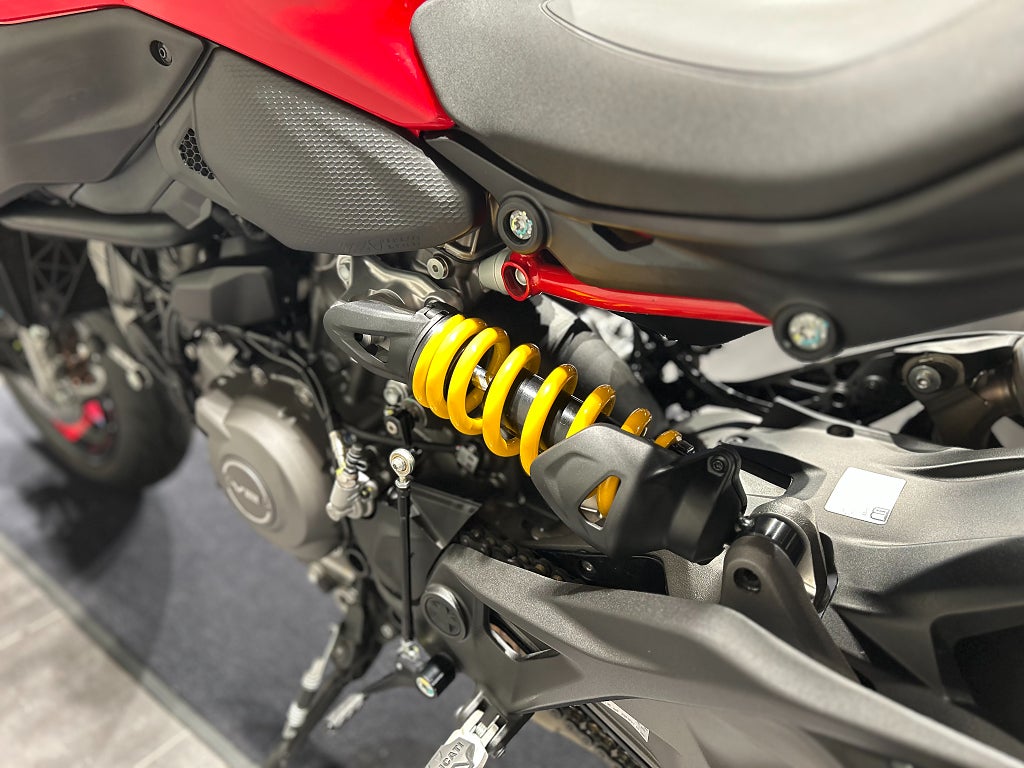 Ducati Monster V2 Plus DQS/ Termignoni slip-on / Endast 214 mil!