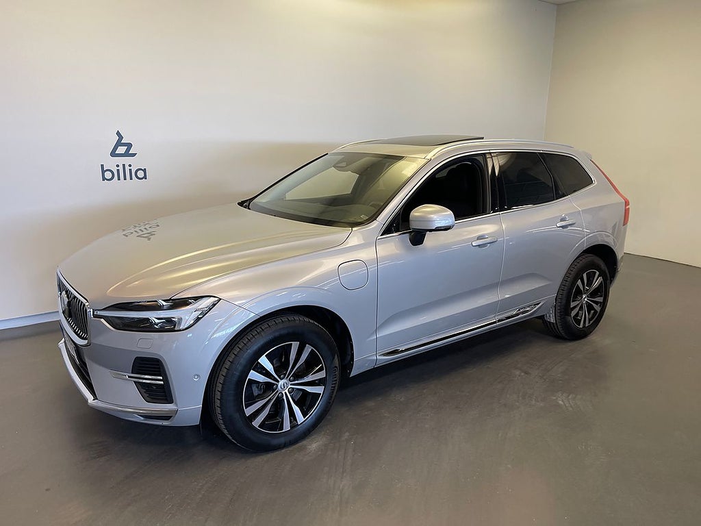 Volvo XC60 Recharge T6 Plus Bright / Dragkrok / Läder / 3...