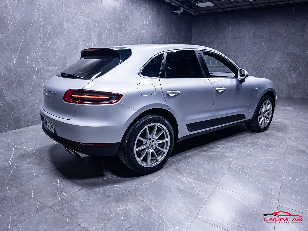 PORSCHE MACAN - S DIESEL - 258 CV - SPORT CHRONO - ATTELAGE