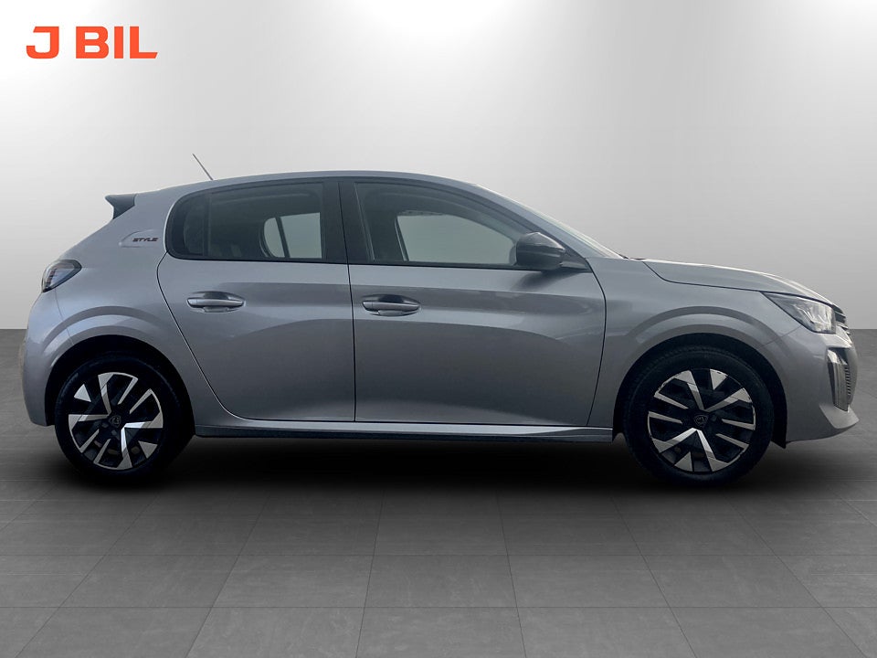 Bild på Peugeot 208 Style Hybrid 100hk Aut CARPLAY BACKSENSORER