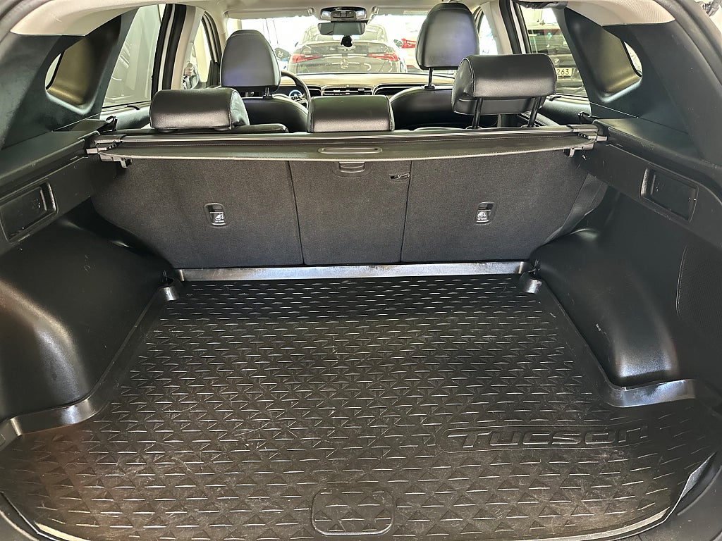 Hyundai Tucson PHEV Advanced 4,99% /B-kamera/Drag/Nav/Panorama/Skinn